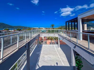 Cobertura com 3 Quartos para venda ou aluguel, 500m² no Barra da Lagoa, Ubatuba