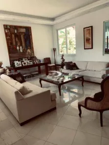 Casa de Condomínio com 5 Quartos para venda ou aluguel, 350m² no Itaipu, Niterói