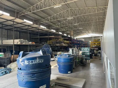 Galpão / Depósito / Armazém para alugar, 1200m² no Parque São Vicente, São Vicente