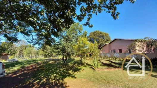 Fazenda / Sítio / Chácara com 3 Quartos à venda, 300m² no Chácaras Itaúna, Ibiporã