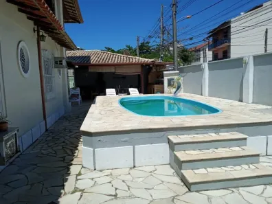 Casa com 6 Quartos para alugar, 480m² no Novo Rio das Ostras, Rio das Ostras