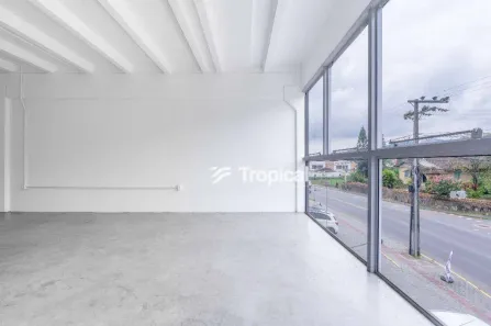 Conjunto Comercial / Sala para alugar, 50m² no Velha Central, Blumenau
