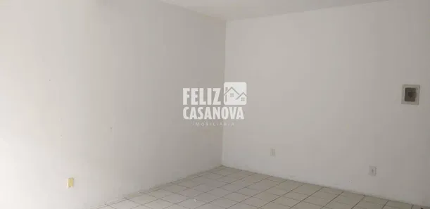 Prédio Inteiro com 1 Quarto para alugar, 25m² no Centro, Camaçari