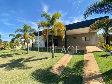 Fazenda / Sítio / Chácara com 3 Quartos para alugar, 400m² no Sítios de Recreio Santa Rosa (Padre Nóbrega), Marília
