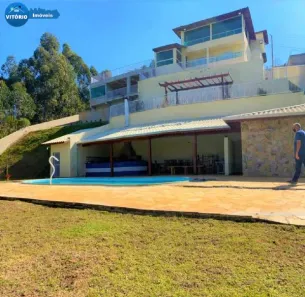 Fazenda / Sítio / Chácara com 5 Quartos à venda, 3300m² no , Mairinque