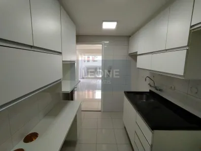 Apartamento com 3 Quartos para alugar, 95m² no Santa Cecília, São Paulo