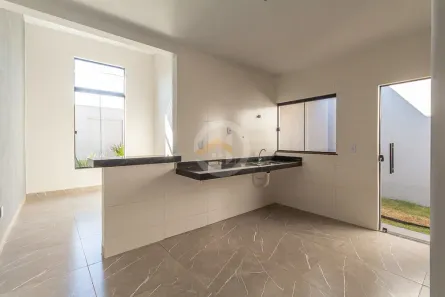 Casa com 2 Quartos à venda, 102m² no Independência - 3º Complemento, Aparecida de Goiânia