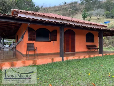 Fazenda / Sítio / Chácara com 3 Quartos à venda, 200m² no Palmares, Paty do Alferes