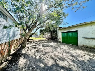 Loja / Salão / Ponto Comercial com 3 Quartos à venda, 270m² no São José, Santa Maria