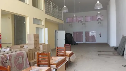 Prédio Inteiro para alugar, 1000m² no Vila Santa Luzia, Itatiba