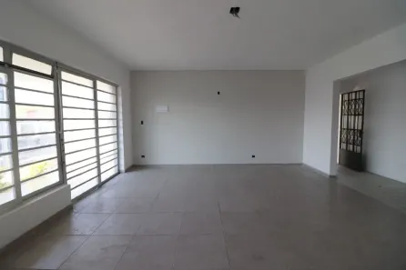 Casa Comercial para alugar, 280m² no Jardim Santista, Mogi das Cruzes