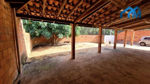 Fazenda / Sítio / Chácara com 4 Quartos à venda, 263m² no Chácara Maracajás, Salto