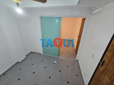 Apartamento com 2 Quartos para alugar, 50m² no Jardim Flamboyant, Cabo Frio