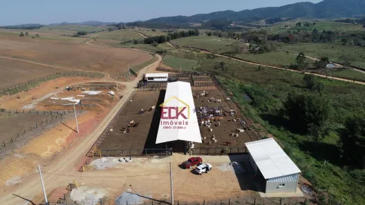 Fazenda / Sítio / Chácara com 1 Quarto à venda, 2565200m² no Chácara Marambaia, Caçapava