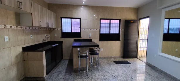 Sobrado com 2 Quartos para alugar, 70m² no Cidade Velha, Belém