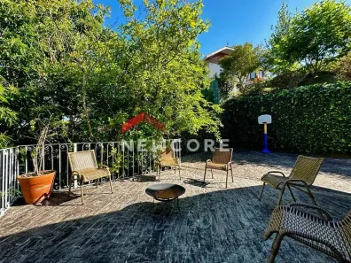 Casa de Condomínio com 4 Quartos à venda, 170m² no Vale Encantado, Campos do Jordão