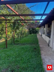 Fazenda / Sítio / Chácara com 3 Quartos à venda, 300m² no Área Rural de Capivari, Capivari
