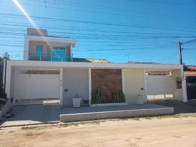 Casa com 3 Quartos à venda, 120m² no Vila Capri, Araruama