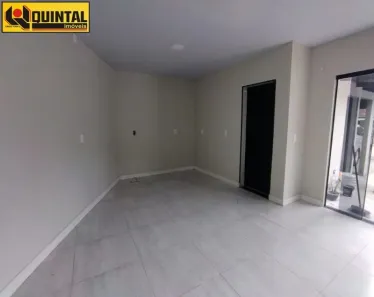 Casa com 2 Quartos para alugar, 85m² no Valparaiso, Blumenau