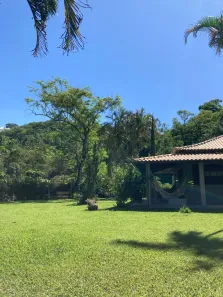 Fazenda / Sítio / Chácara com 3 Quartos à venda, 140m² no , Areal