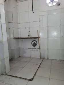 Loja / Salão / Ponto Comercial à venda, 30m² no Inhoaíba, Rio de Janeiro