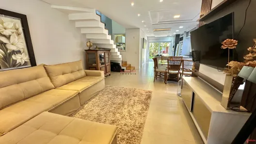 Sobrado com 3 Quartos à venda, 271m² no Nossa Senhora das Graças, Canoas
