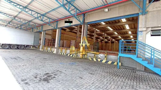 Galpão / Depósito / Armazém para alugar, 5308m² no Laranja Azeda, Arujá