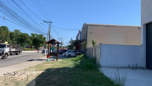 Galpão / Depósito / Armazém para alugar, 300m² no Flamengo, Maricá