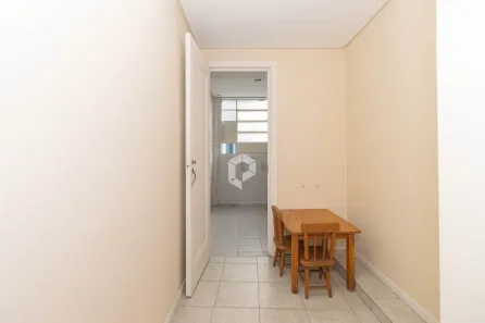 Conjunto Comercial / Sala à venda, 55m² no Centro, Curitiba