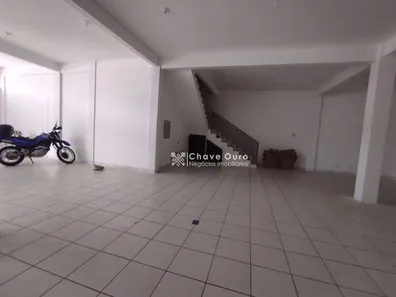 Prédio Inteiro à venda, 561m² no Centro, Cascavel