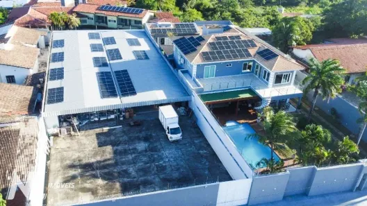 Galpão / Depósito / Armazém para alugar, 700m² no Candelária, Natal