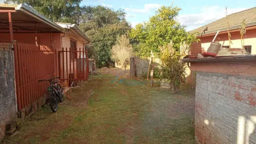 Fazenda / Sítio / Chácara com 2 Quartos à venda, 360m² no , Catanduvas