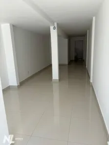 Loja / Salão / Ponto Comercial para alugar, 51m² no Lagoa Nova, Natal