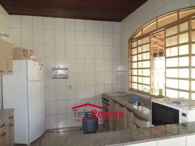 Fazenda / Sítio / Chácara com 3 Quartos à venda, 850m² no Vila Menino Jesus, Caçapava