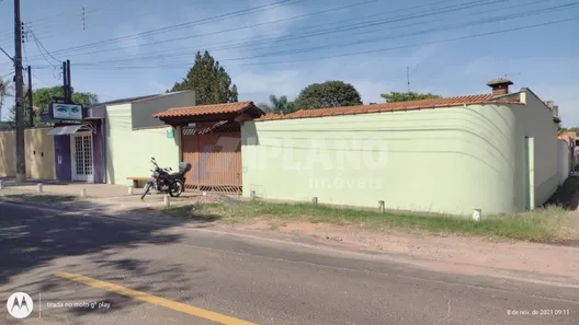 Casa com 4 Quartos à venda, 300m² no , 