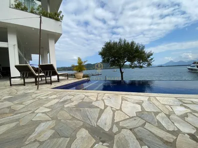 Casa de Condomínio com 10 Quartos para venda ou aluguel, 1720m² no Centro, Angra dos Reis