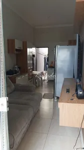 Casa com 2 Quartos para alugar, 70m² no Jardim Paraíso, Arapongas