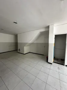 Loja / Salão / Ponto Comercial com 3 Quartos para venda ou aluguel, 185m² no Santa Cruz, Campina Grande