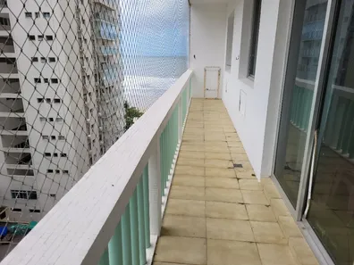 Apartamento com 3 Quartos para venda ou aluguel, 100m² no Pitangueiras, Guarujá
