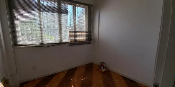Loja / Salão / Ponto Comercial à venda, 71m² no Centro, Santa Maria