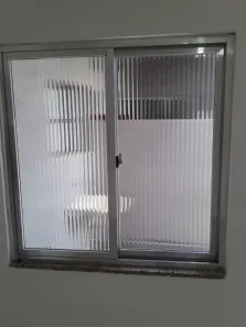 Casa de Vila com 1 Quarto para alugar, 50m² no Parque Senhor do Bonfim, Duque de Caxias