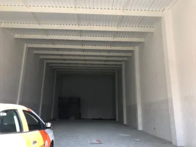 Galpão / Depósito / Armazém para alugar, 300m² no Centro, Poá