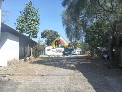 Galpão / Depósito / Armazém para alugar, 950m² no Chácara do Visconde, Taubaté