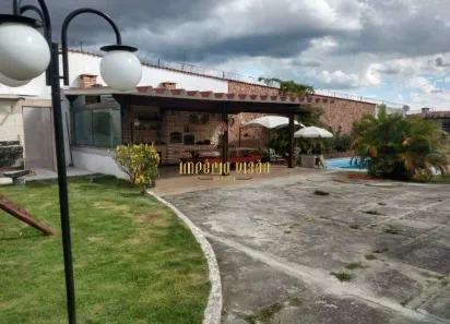Casa com 3 Quartos para alugar, 400m² no Vila Áurea, Poá