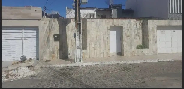 Casa com 6 Quartos à venda, 170m² no Pereira Lobo, Aracaju