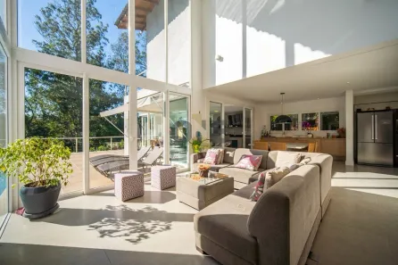 Casa de Condomínio com 4 Quartos à venda, 550m² no Jardim Indaiá, Embu das Artes