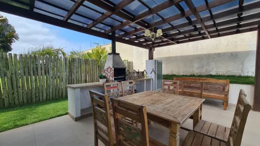 Casa de Condomínio com 6 Quartos à venda, 250m² no , Armação dos Búzios