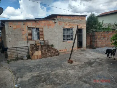 Casa com 2 Quartos à venda, 200m² no Severina, Ribeirão das Neves