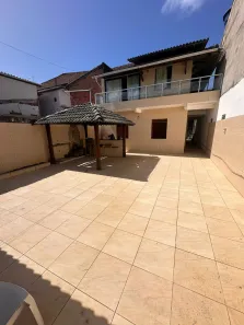 Casa com 4 Quartos à venda, 200m² no Arembepe (Abrantes), Camaçari