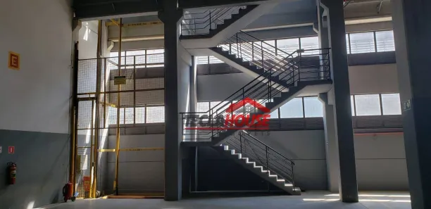 Galpão / Depósito / Armazém para alugar, 4500m² no Jardim Fátima, Guarulhos